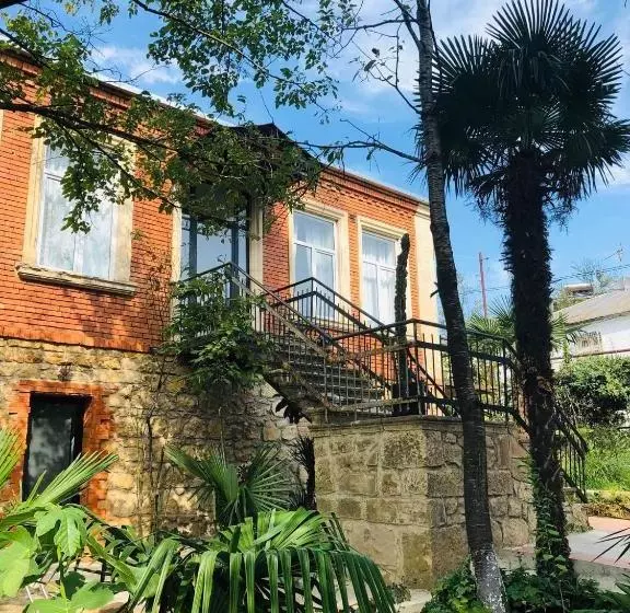 پانسیون Guest House Hello