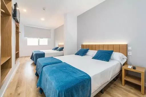 پانسیون Nanit Valencia Hostel