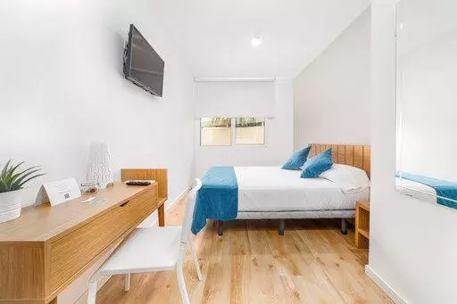 پانسیون Nanit Valencia Hostel