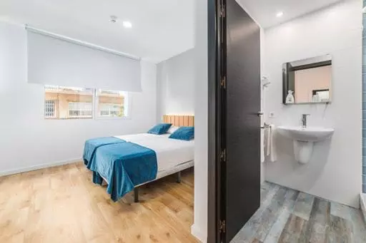 پانسیون Nanit Valencia Hostel