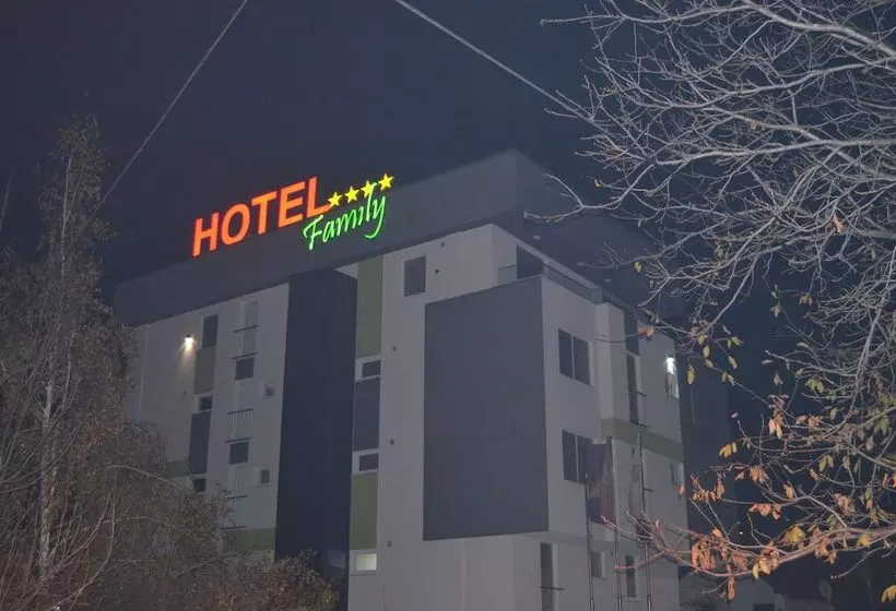 Apart Hotel Family