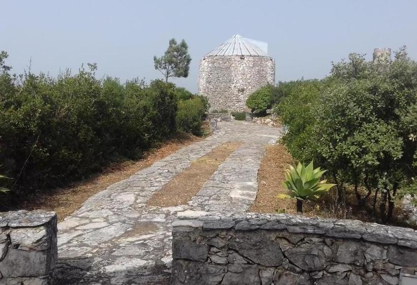 Отель Cabeço Dos Três Moinhos