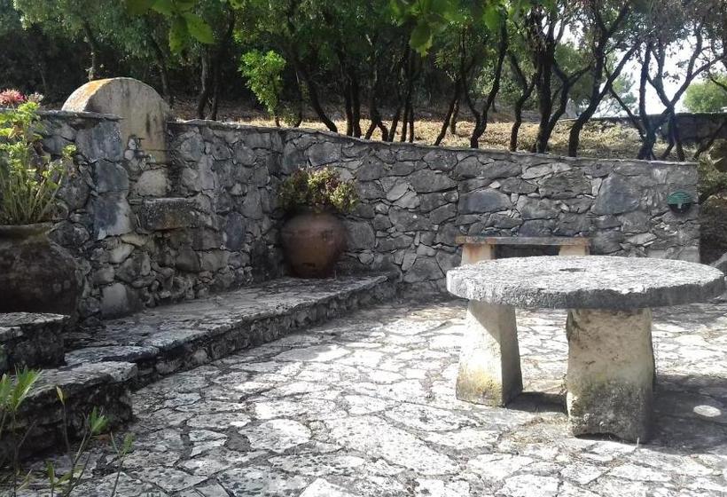 Отель Cabeço Dos Três Moinhos