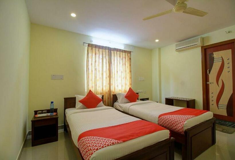 Fotos del hotel Oyo 15564 Felicity Inn:  5