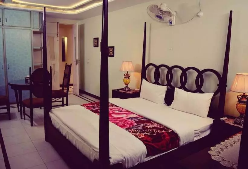 هتل Raywal Executive Suites