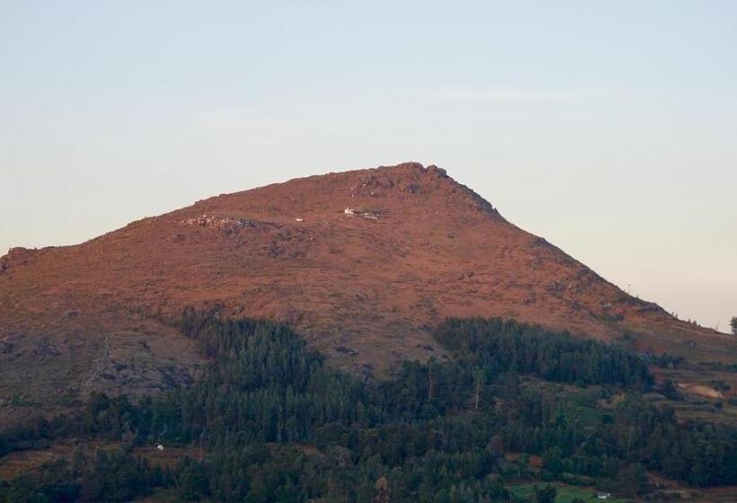 La Niebla Farm Resort