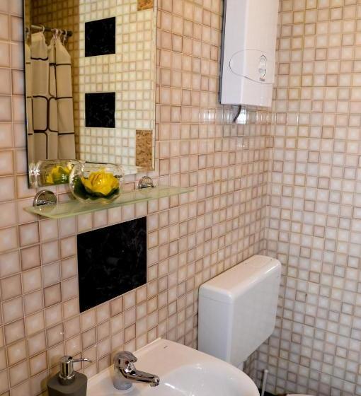 پانسیون Soba Lana