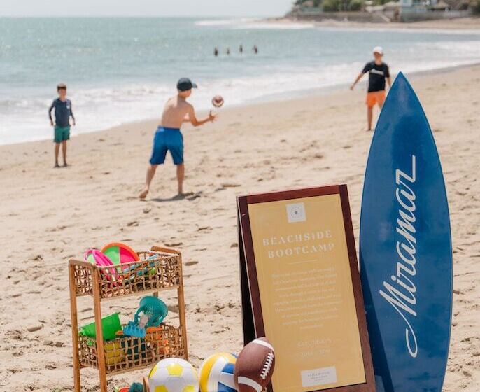 リゾートホテル Rosewood Miramar Beach