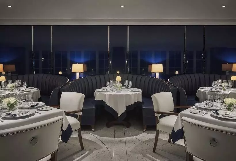 リゾートホテル Rosewood Miramar Beach