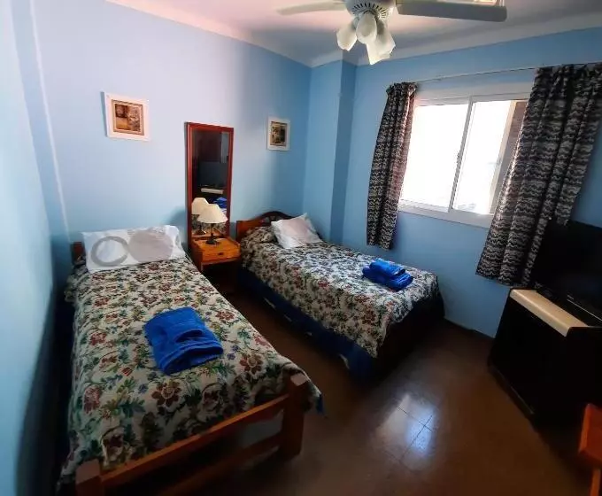 Aamiaismajoitus (B&B) La Rojarilla