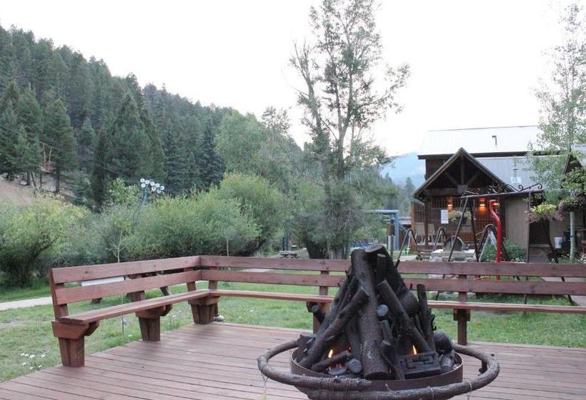 호텔 Copper King Lodge