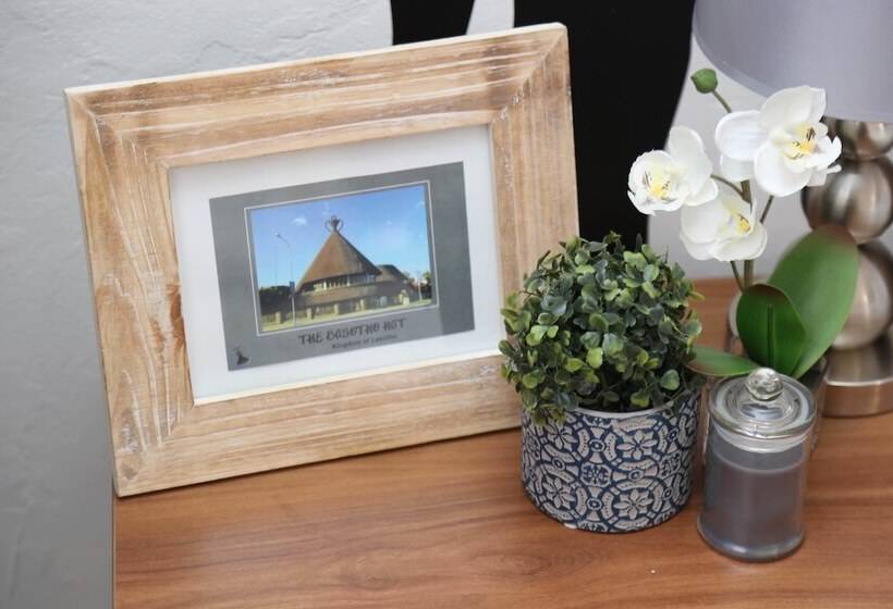 پانسیون Denver Echo Executive Guest House