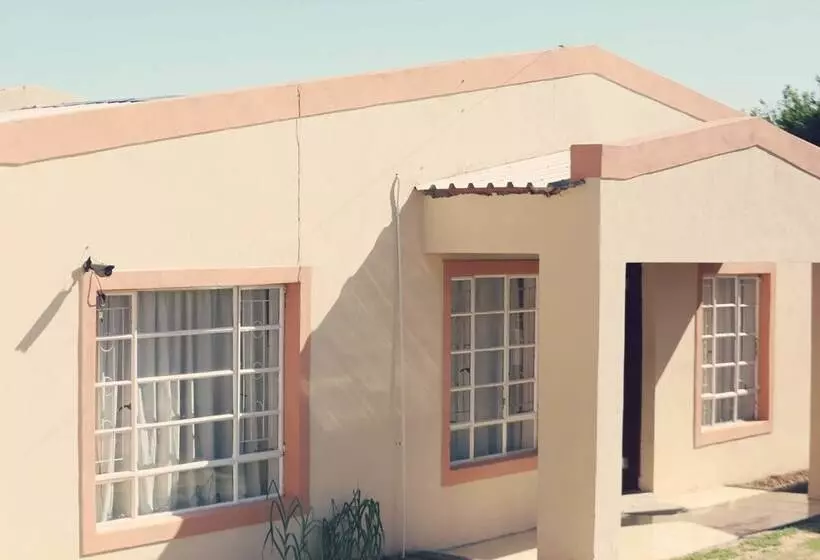 پانسیون Denver Echo  Executive Guest House