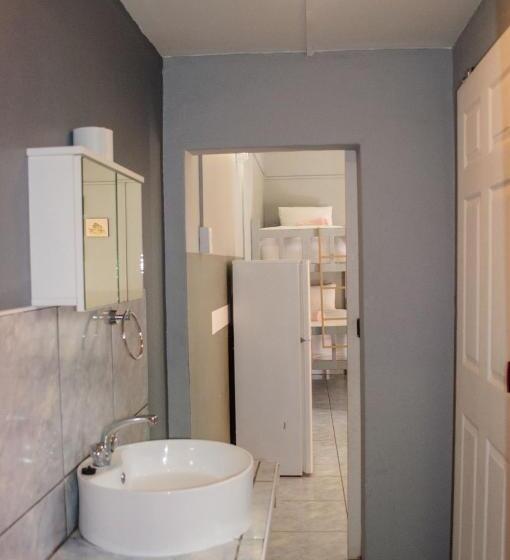 پانسیون Oceanlife Accommodation Luderitz