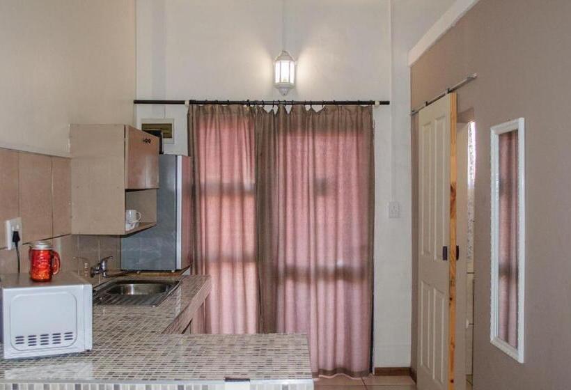 پانسیون Oceanlife Accommodation Luderitz