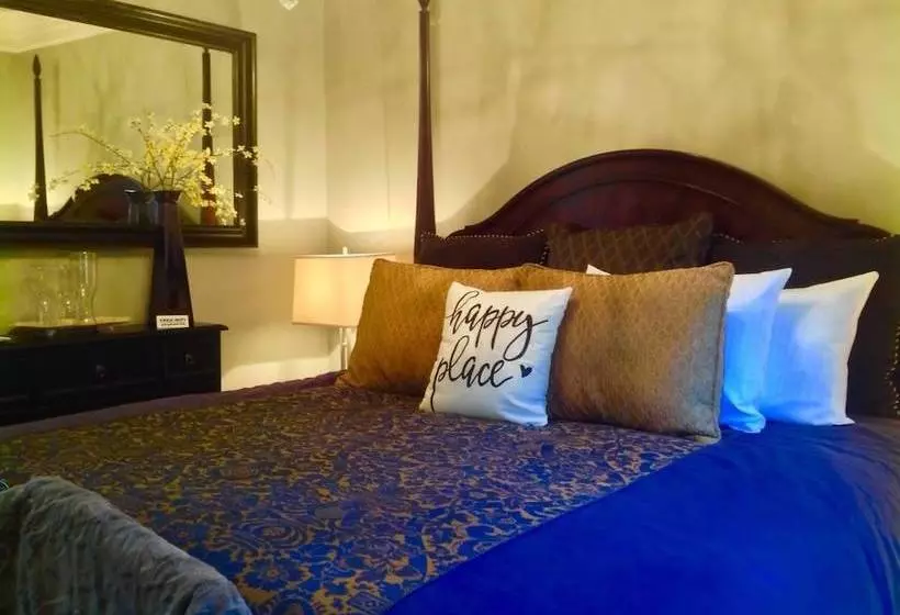 ベッドアンドブレックファースト Skyline Vineyard Inn