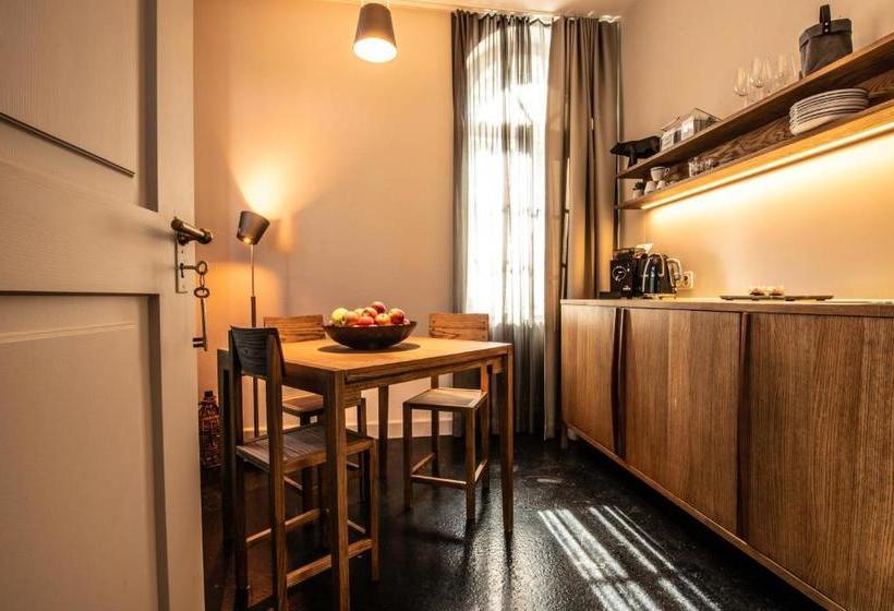 One Suite Hotel   Zollhaus