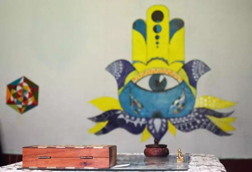 Retkeilymaja Namastay Himalayas, Kanatal