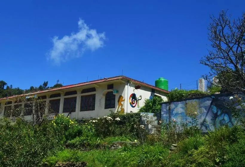 Retkeilymaja Namastay Himalayas, Kanatal