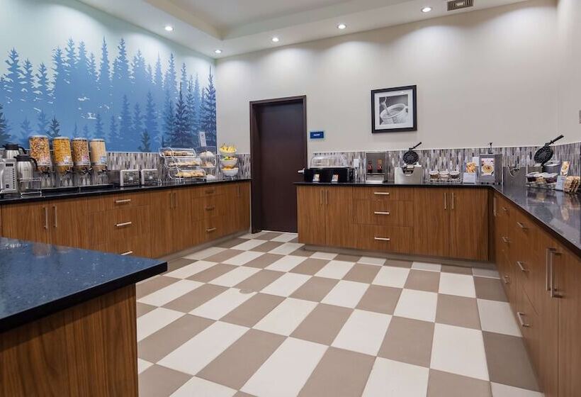 호텔 Best Western Plus Hinton Inn & Suites