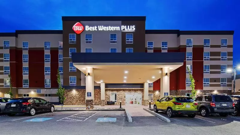Hotelli Best Western Plus Hinton Inn & Suites