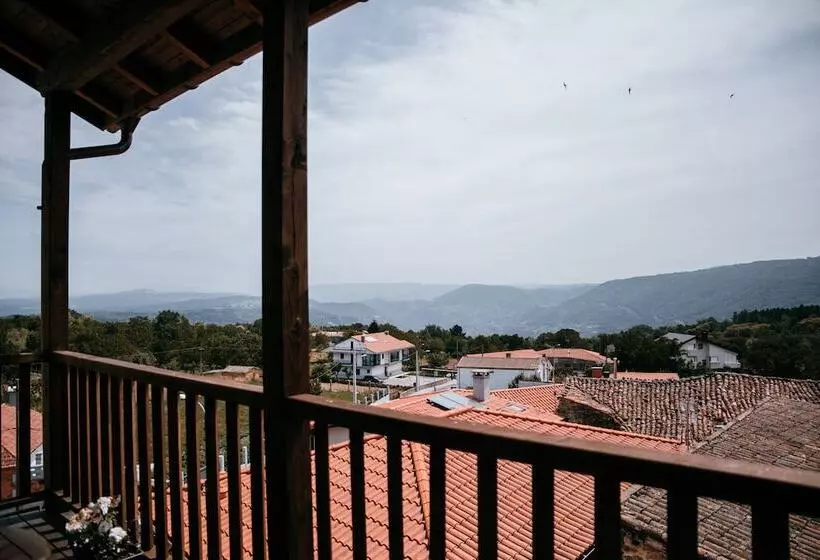 Hotelli O Balcon Da Ribeira