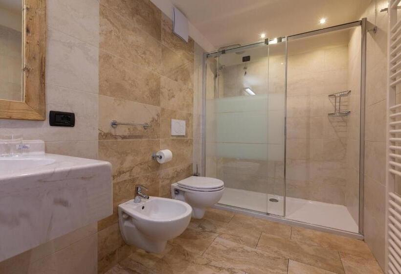 La Grolla Rooms & Apartments