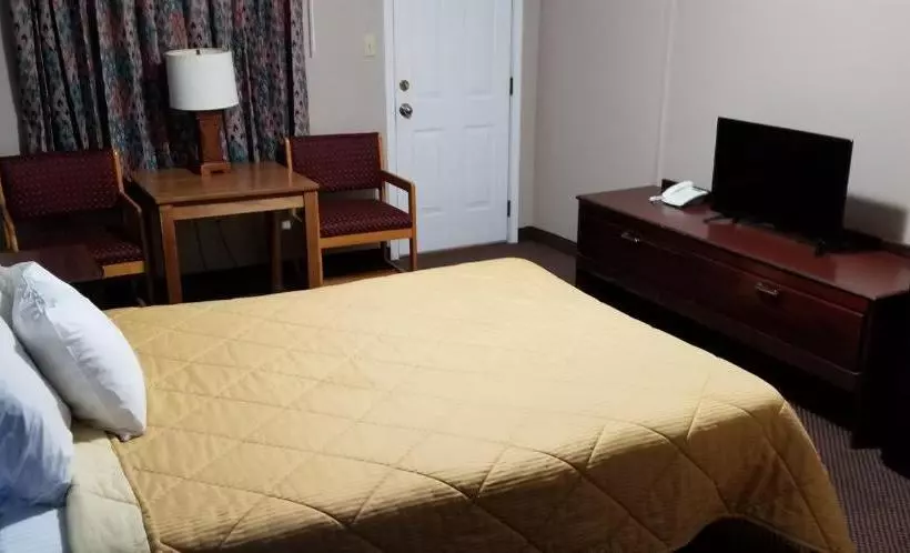 モーテル Continental Inn & Suites