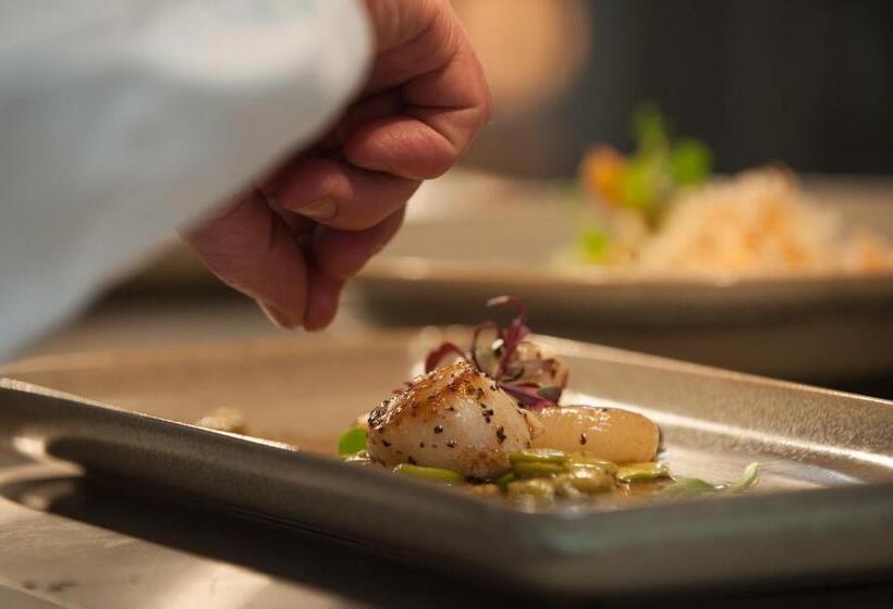 Royal G Hotel And Spa