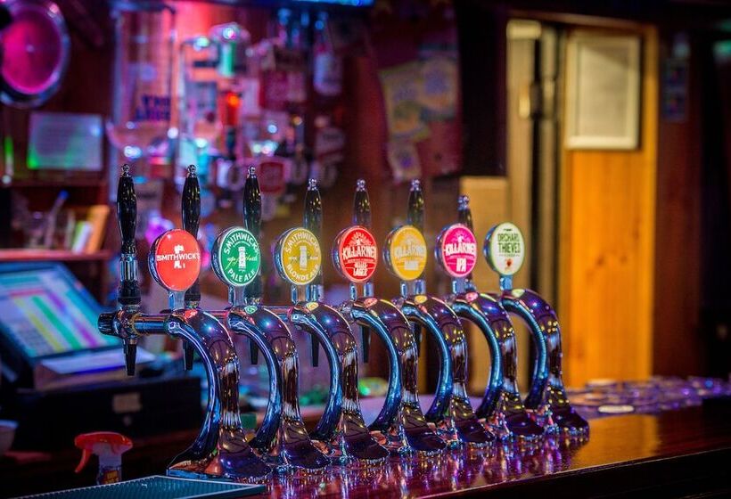 Bed and Breakfast Tatler Jack