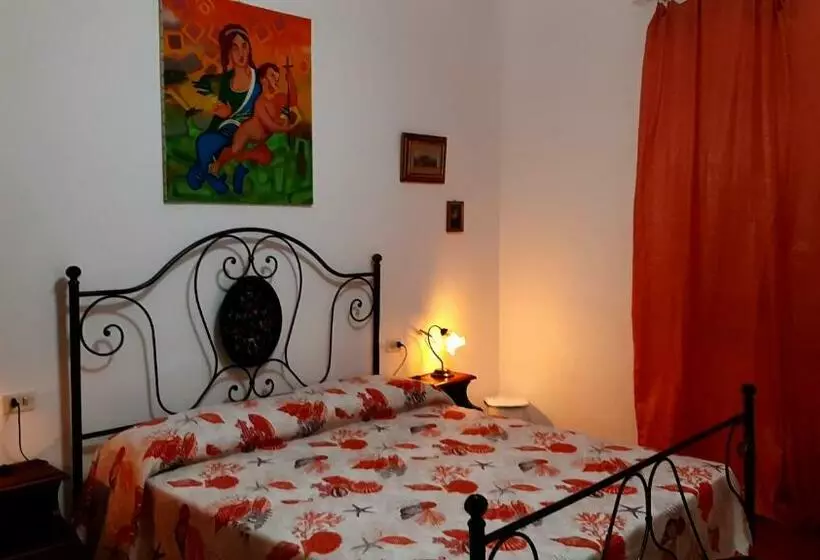 ホテル Agriturismo Uliveto Gretacci