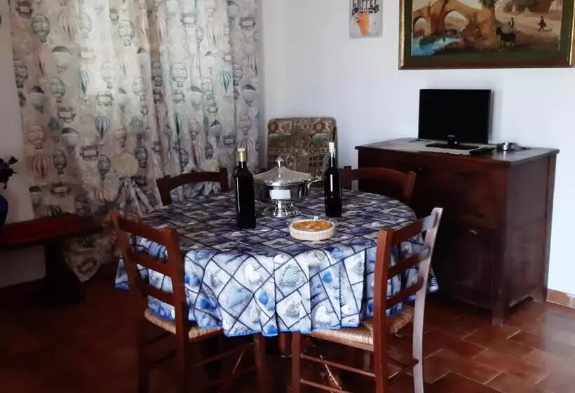 ホテル Agriturismo Uliveto Gretacci