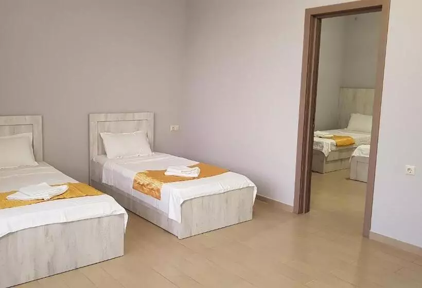 Nakashidzes Apartments