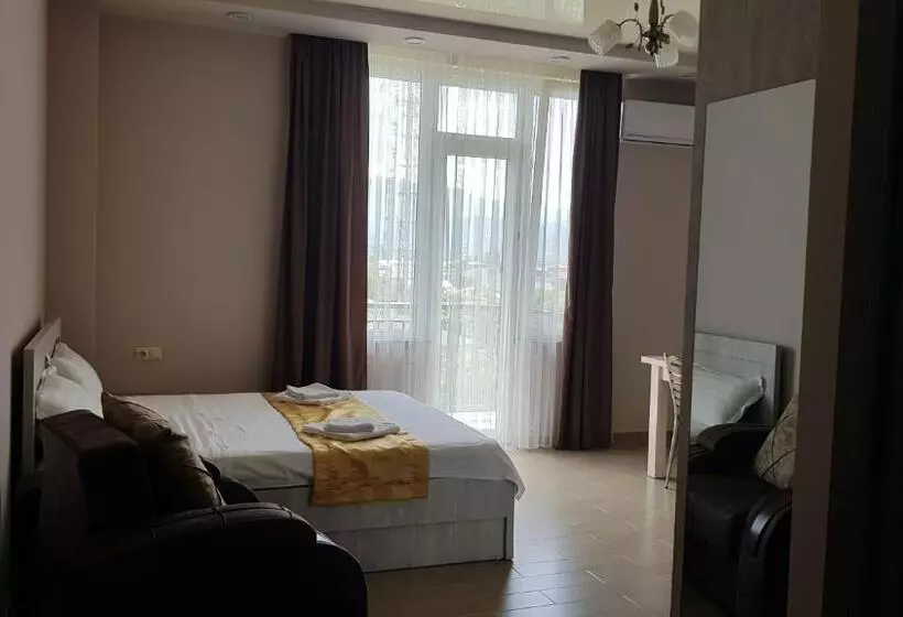 Nakashidzes Apartments