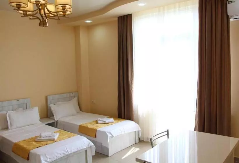 Nakashidzes Apartments