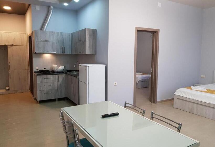 Nakashidzes Apartments