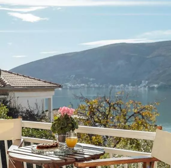 پانسیون Apartmani Vico