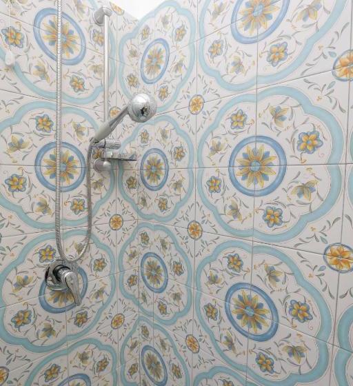 Majatalo La Dea Bendata