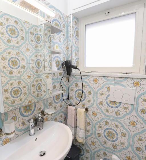 Majatalo La Dea Bendata