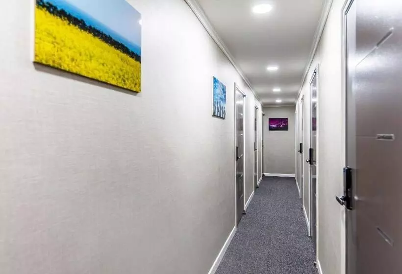 ユースホステル Jeju Airport Single Story Guest House