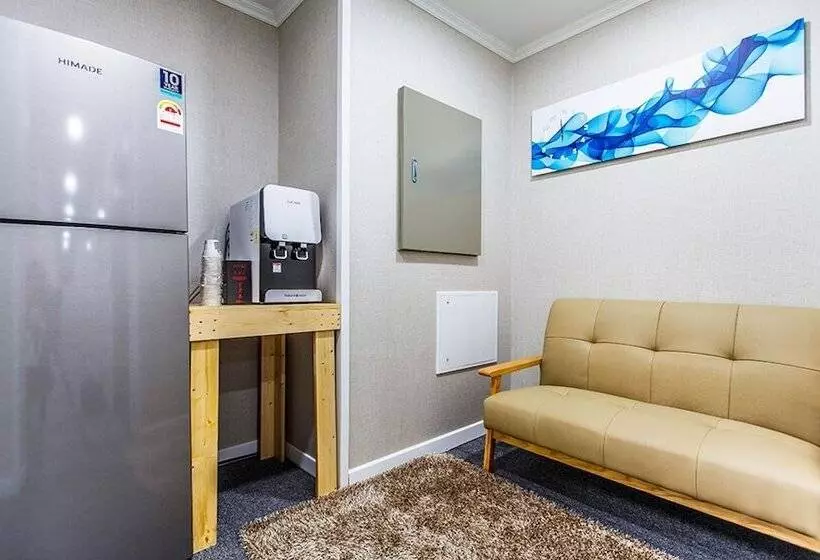 ユースホステル Jeju Airport Single Story Guest House