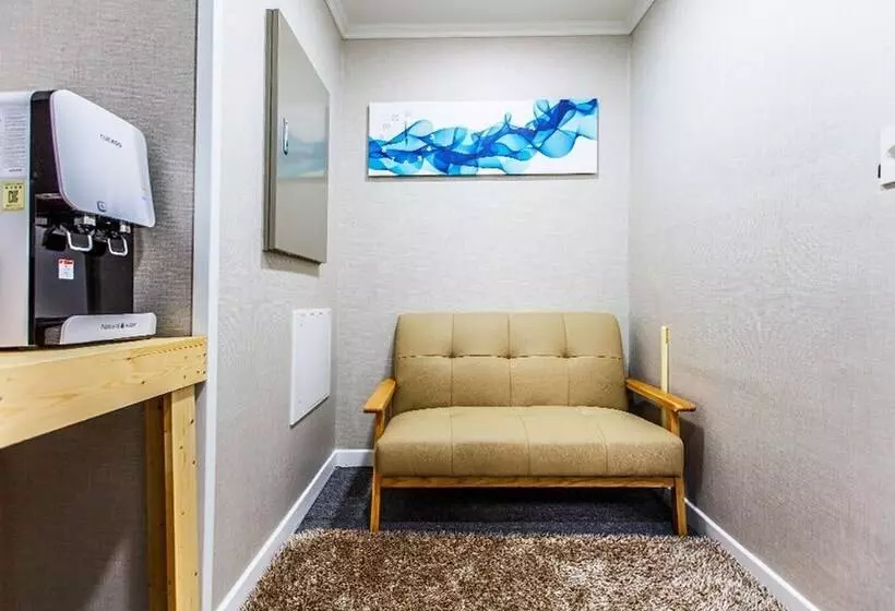 ユースホステル Jeju Airport Single Story Guest House