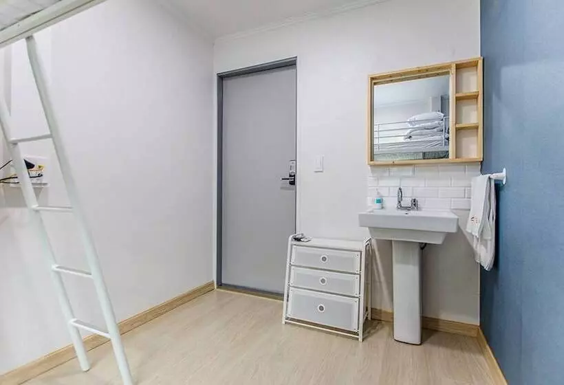 ユースホステル Jeju Airport Single Story Guest House