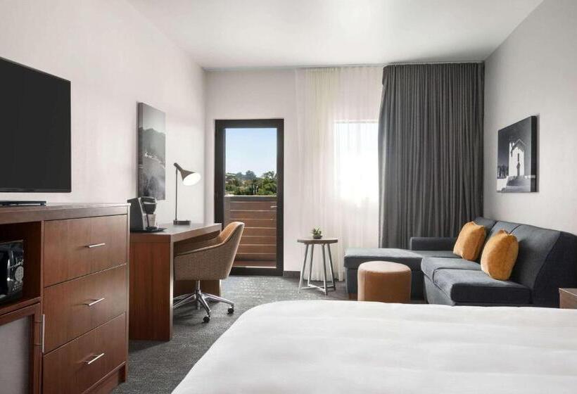 ホテル La Quinta By Wyndham San Luis Obispo