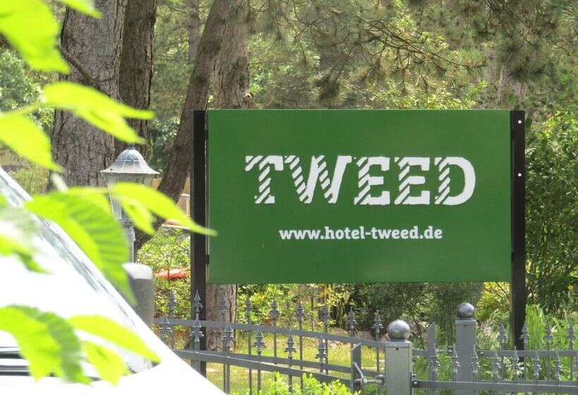 هتل Tweed