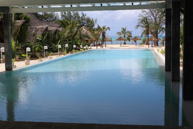 منتجع Fun Beach