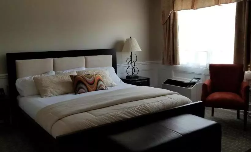 Hotelli Wishwood Resort