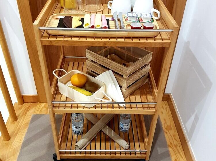 تختخواب و صبحانه Bellu Suites