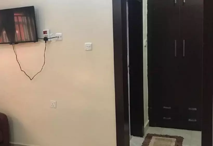 هتل Jim Eddy Suites