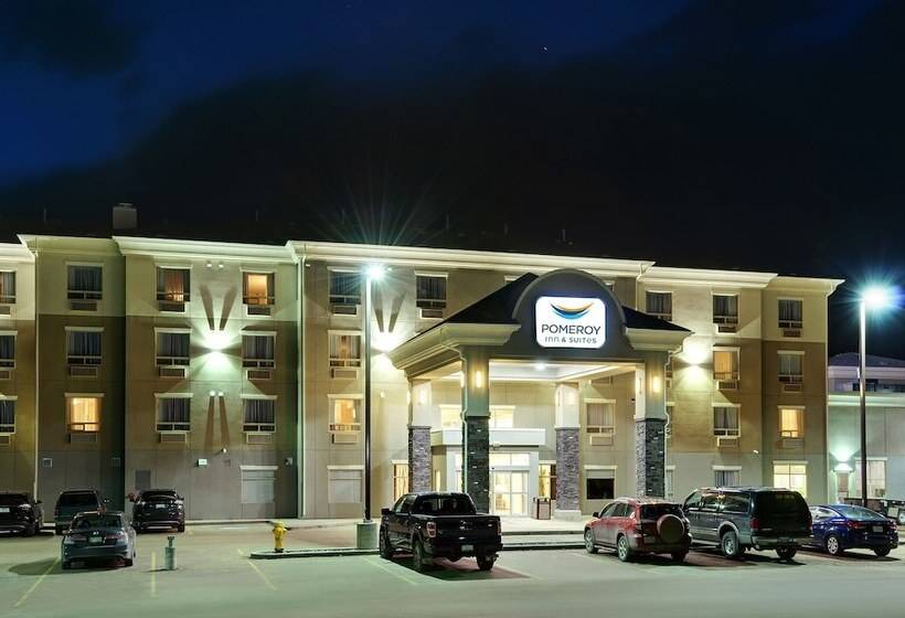Hotel Pomeroy Inn & Suites Prince George